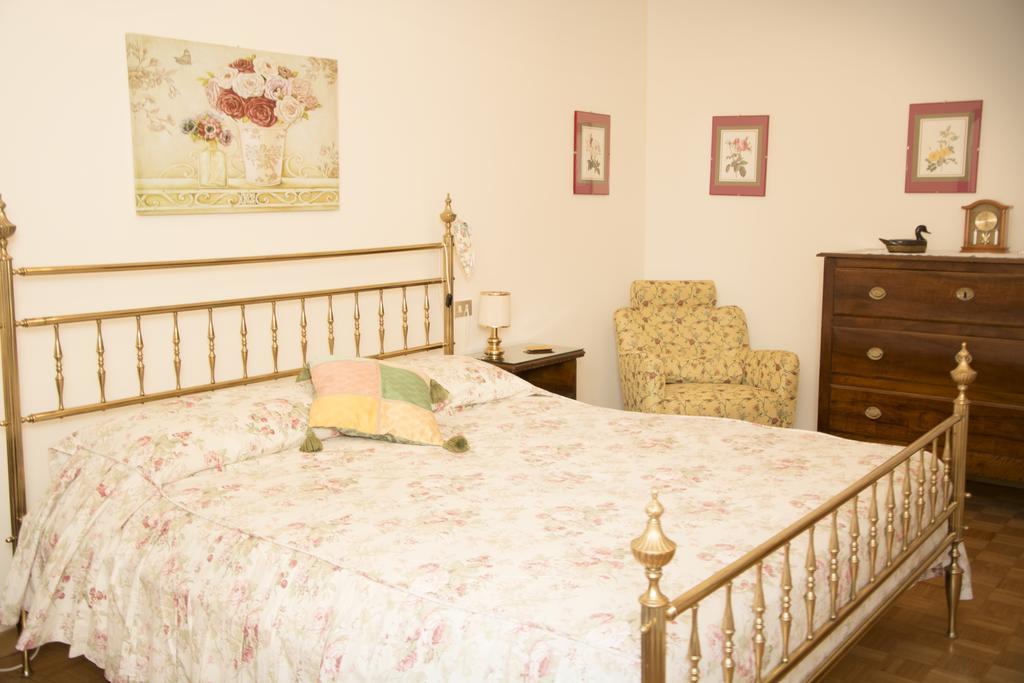 Casa Di Gina Apartment Verona Ngoại thất bức ảnh