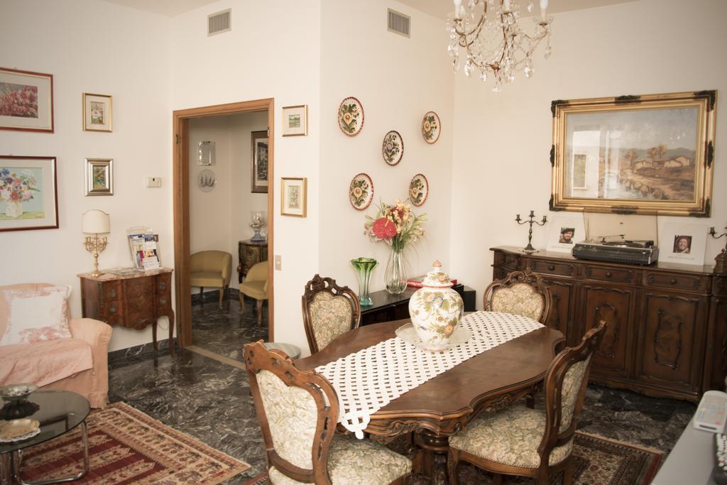 Casa Di Gina Apartment Verona Ngoại thất bức ảnh