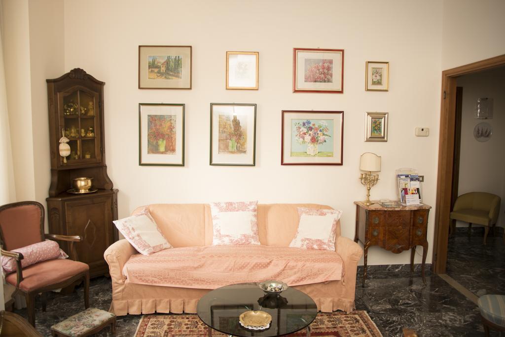 Casa Di Gina Apartment Verona Ngoại thất bức ảnh